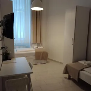 https://ch-budget-center-rooms.vienna-besthotels.com